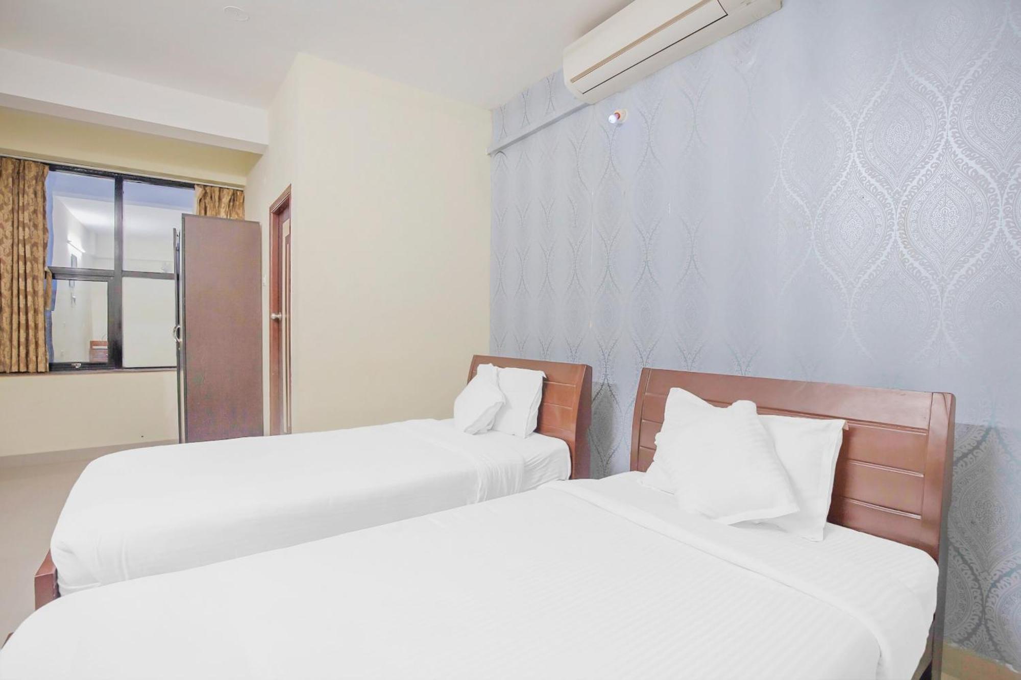Super Hotel O Kelambakkam Kelambākkam Exterior foto